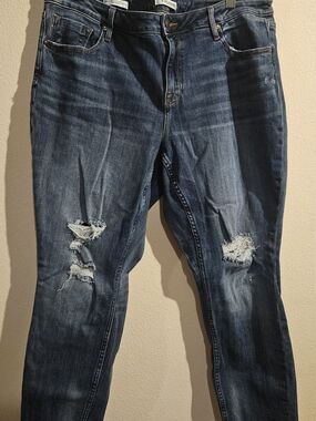 Vigoss Women's Skinny Ripped Dark Blue Jeans